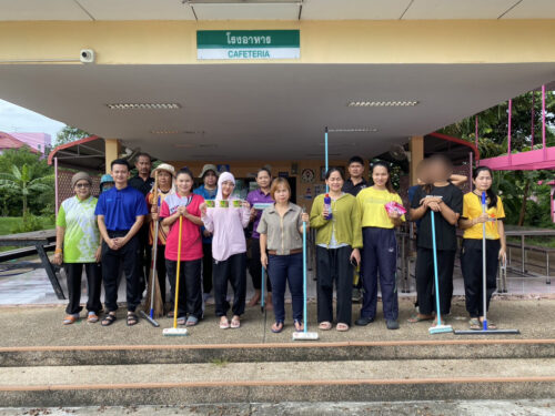 กิจกรรม BIG CLEANING DAY โดยทำความสะอาด ณ โรงอาหาร และร่วมกิจกรรมรับประทานอาหารกลางวันร่วมกัน